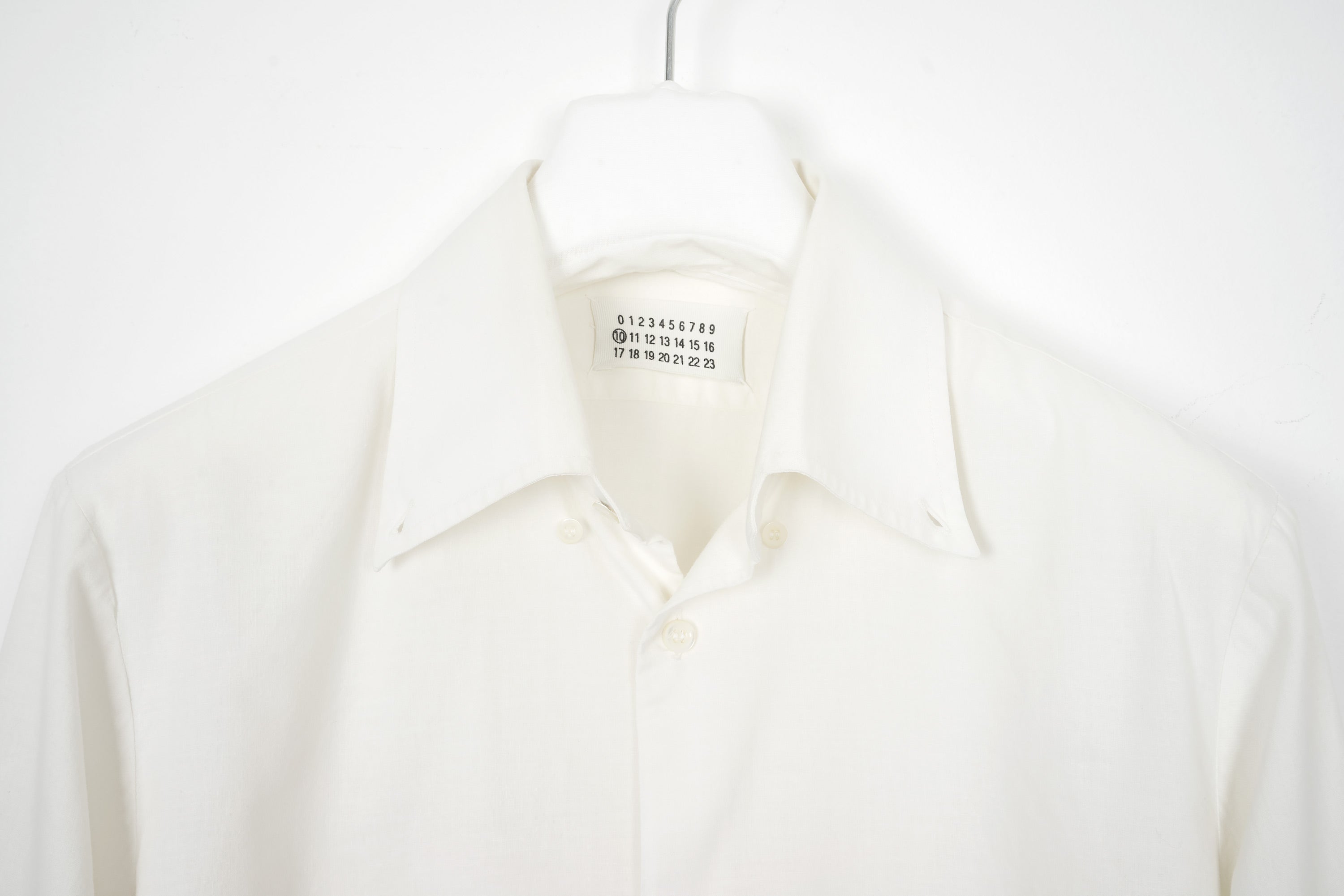 2001 S/S BUTTON DOWN SHIRT IN OFF WHITE