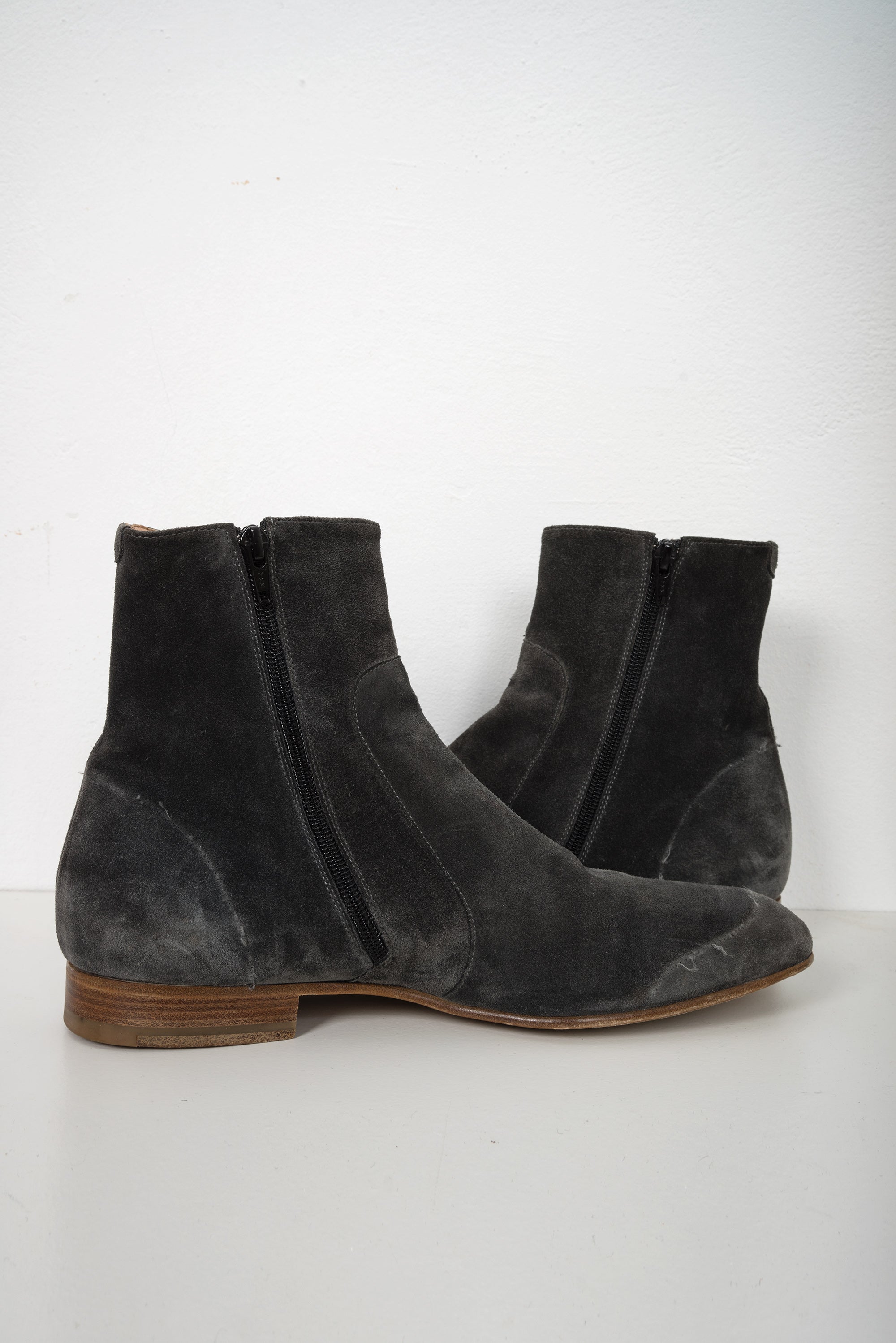 2008 S/S DECONSTRUCED SUEDE BOOTS