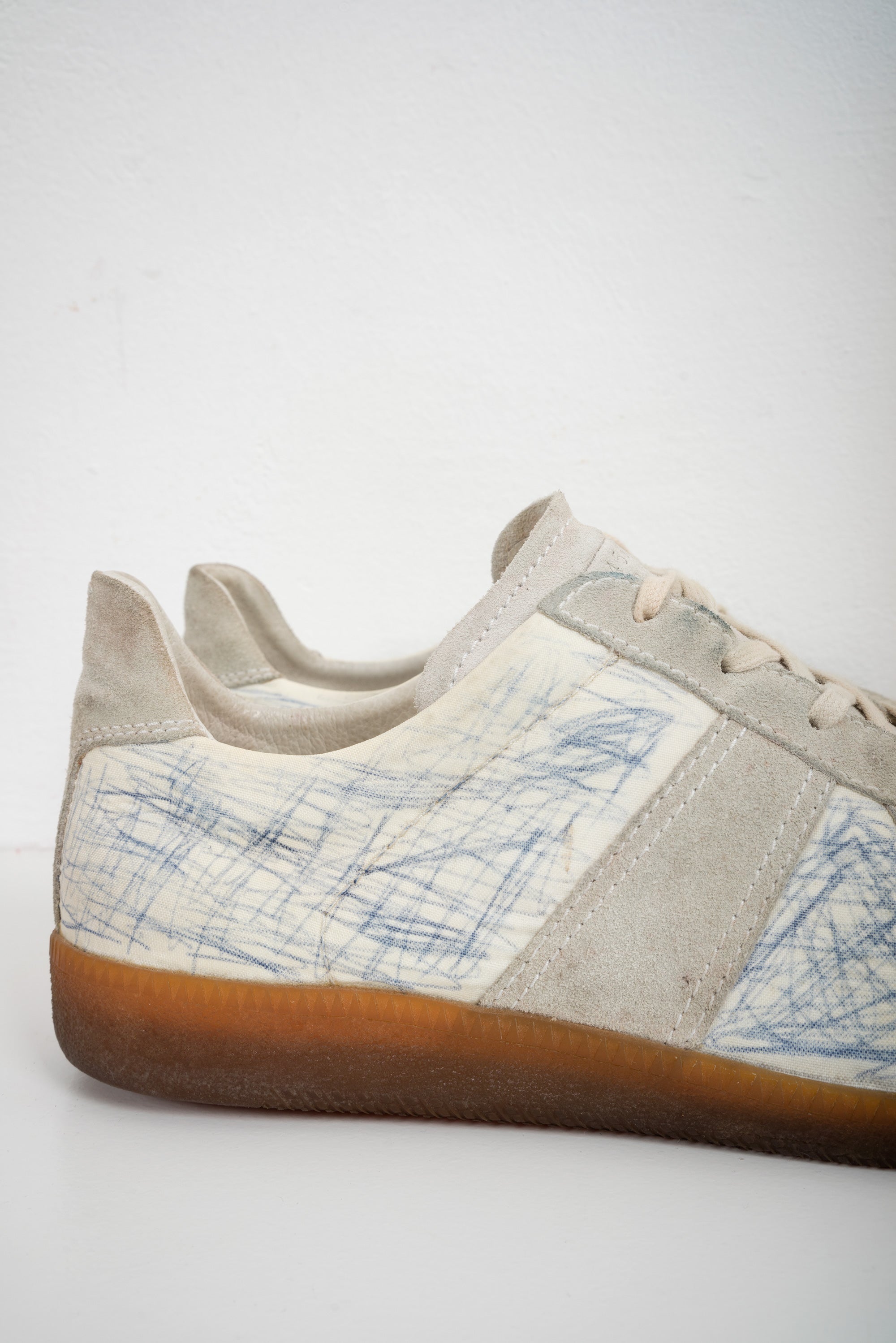 2007 S/S REPLICA GAT HAND-DRAWN WITH BLUE PEN