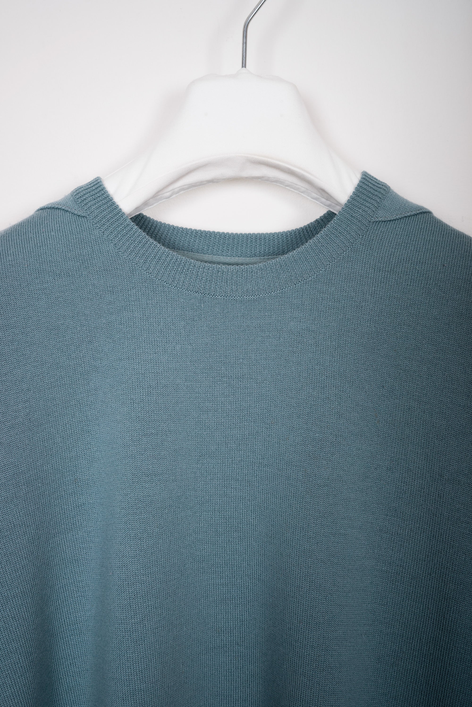 2002 A/W WOOL CREWNECK WITH NECK DETAIL BY MISS DEANNA