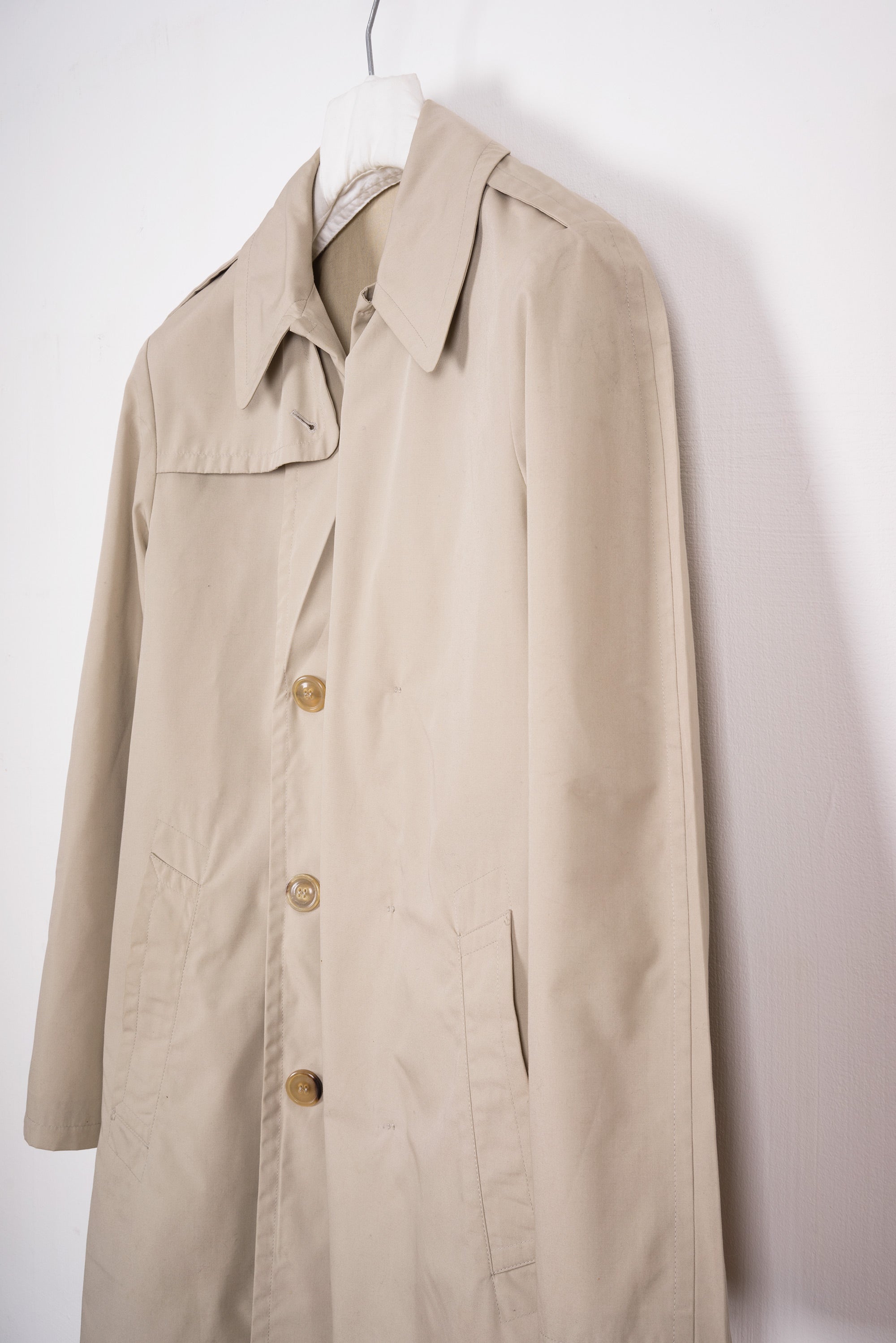 2000 S/S PERMANENTLY CREASED TRANSFORMABLE OVERCOAT