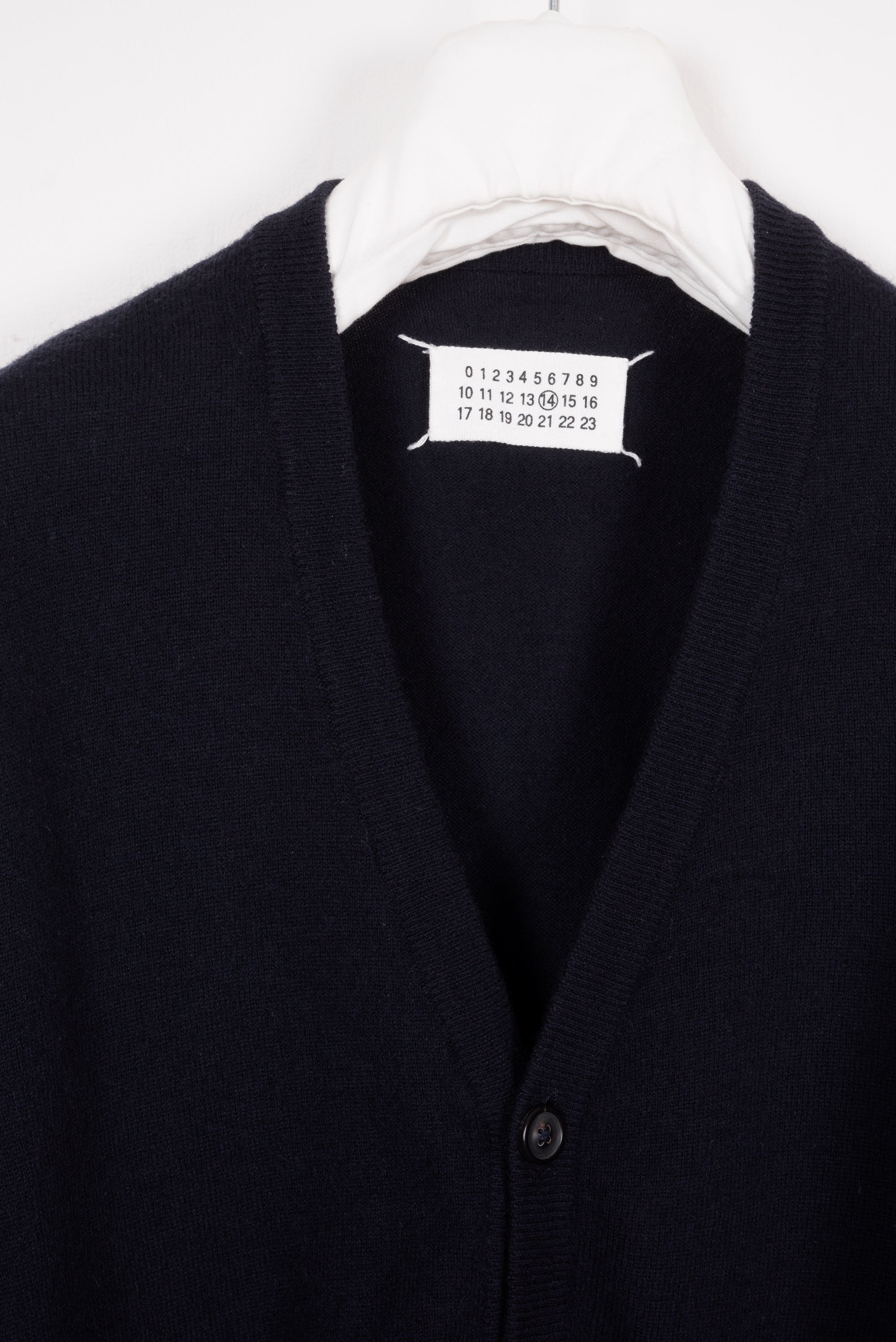 2008 A/W DARK BLUE WOOL CARDIGAN WITH LAMB LEATHER ELBOW PATCHES