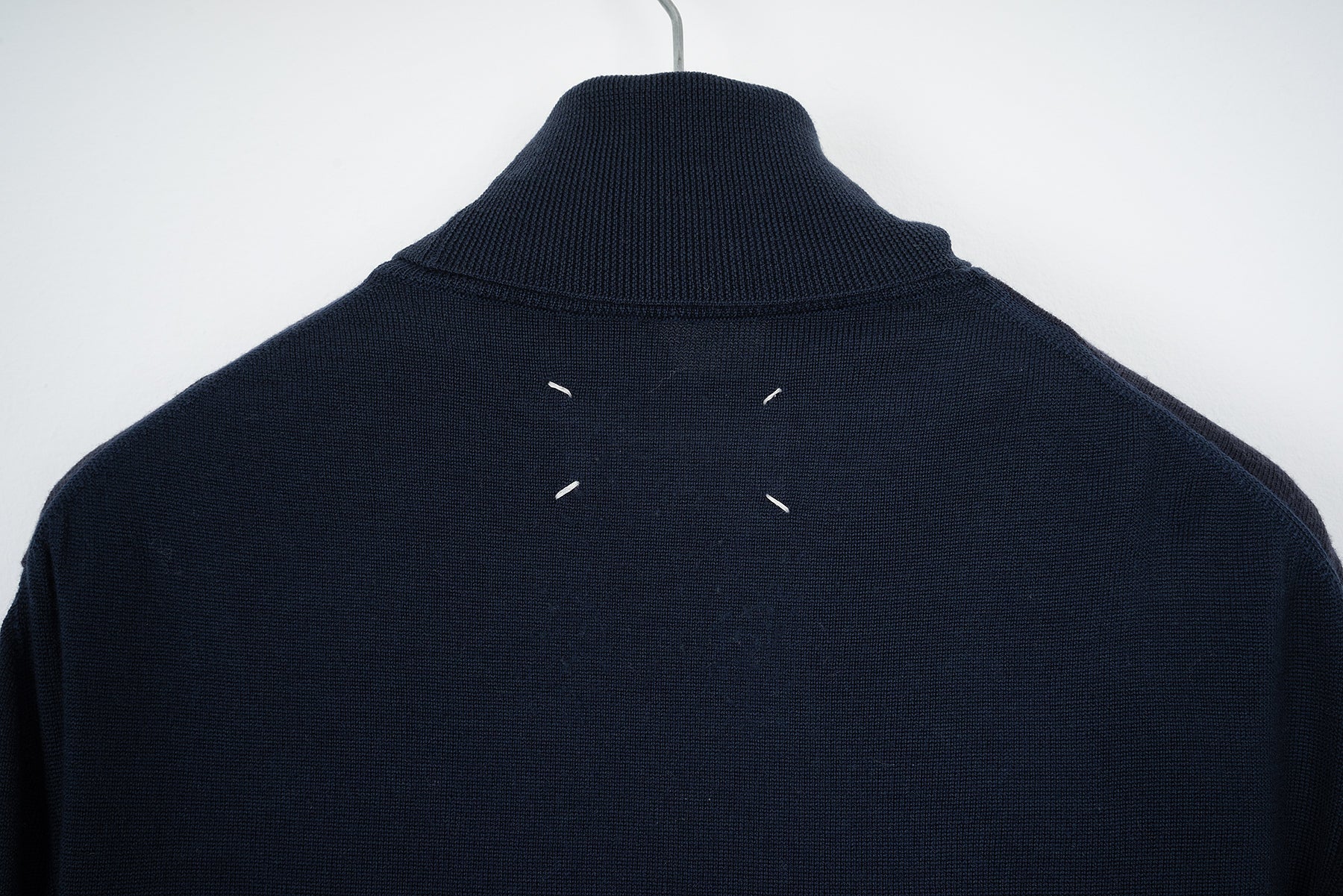 2006 A/W TRICOLOUR HIGHNECK IN BLUE WOOL