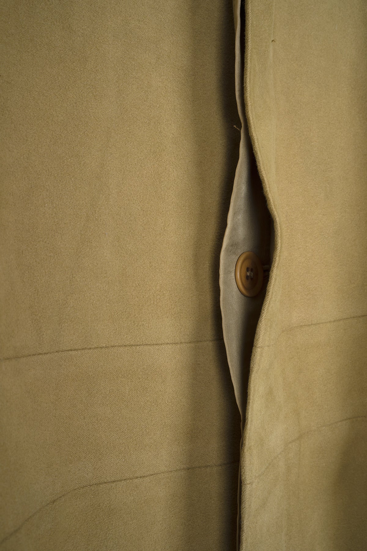 2001 A/W MOLESKIN CHESTERFIELD COAT WITH ZIPPED CUFFS