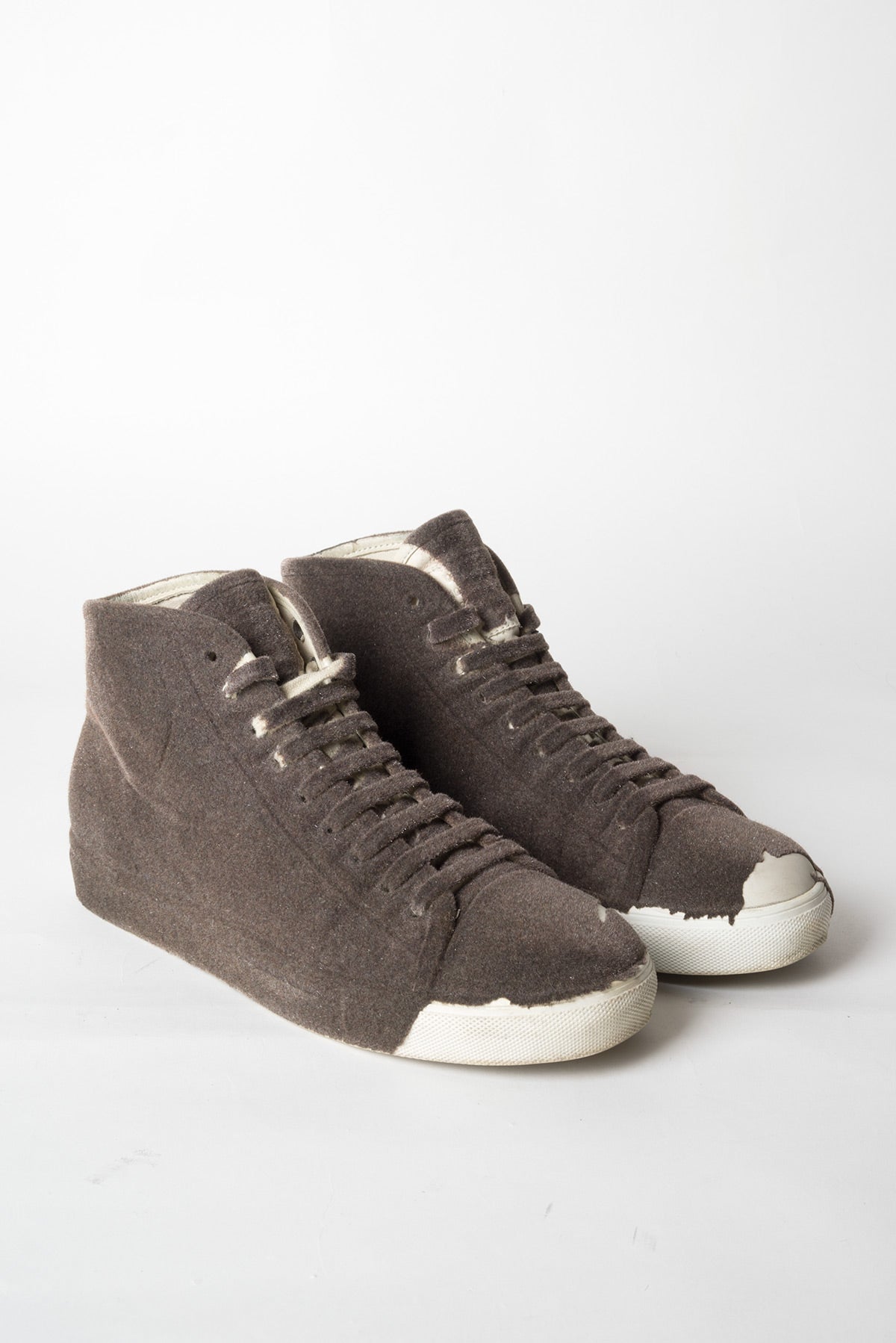 2009 A/W FLOCKED VELVET HIGH-TOP SNEAKER