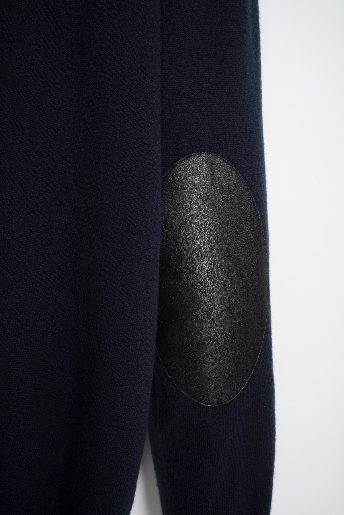 2009 A/W DARK BLUE WOOL CARDIGAN WITH LAMB LEATHER ELBOW PATCHES