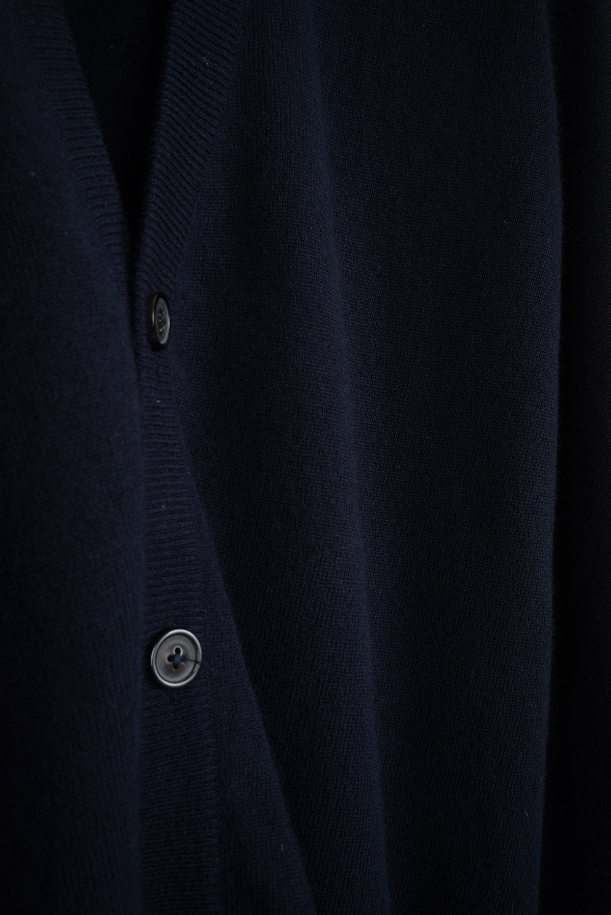 2009 A/W DARK BLUE WOOL CARDIGAN WITH LAMB LEATHER ELBOW PATCHES