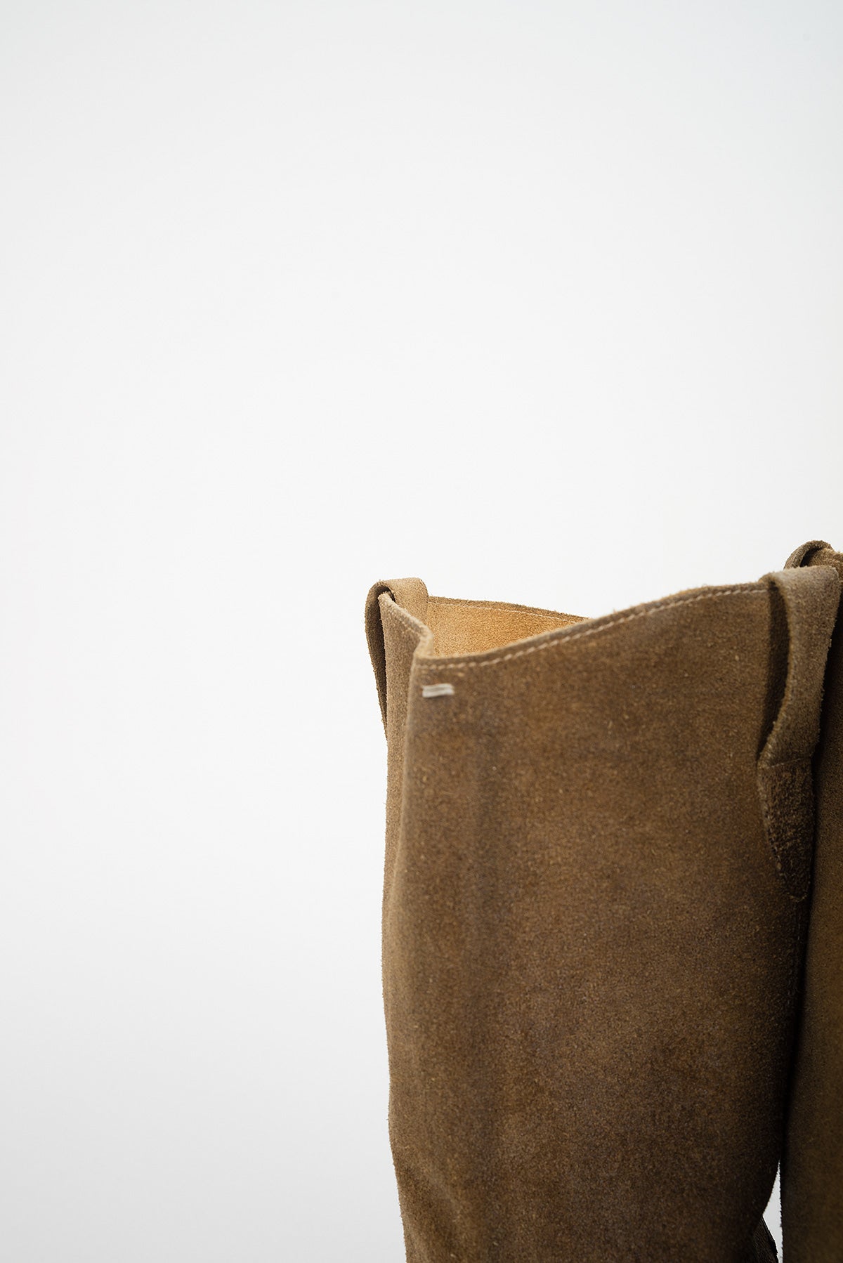 2005 A/W BUCKLE BOOTS IN AGED REVERESED LEATHER