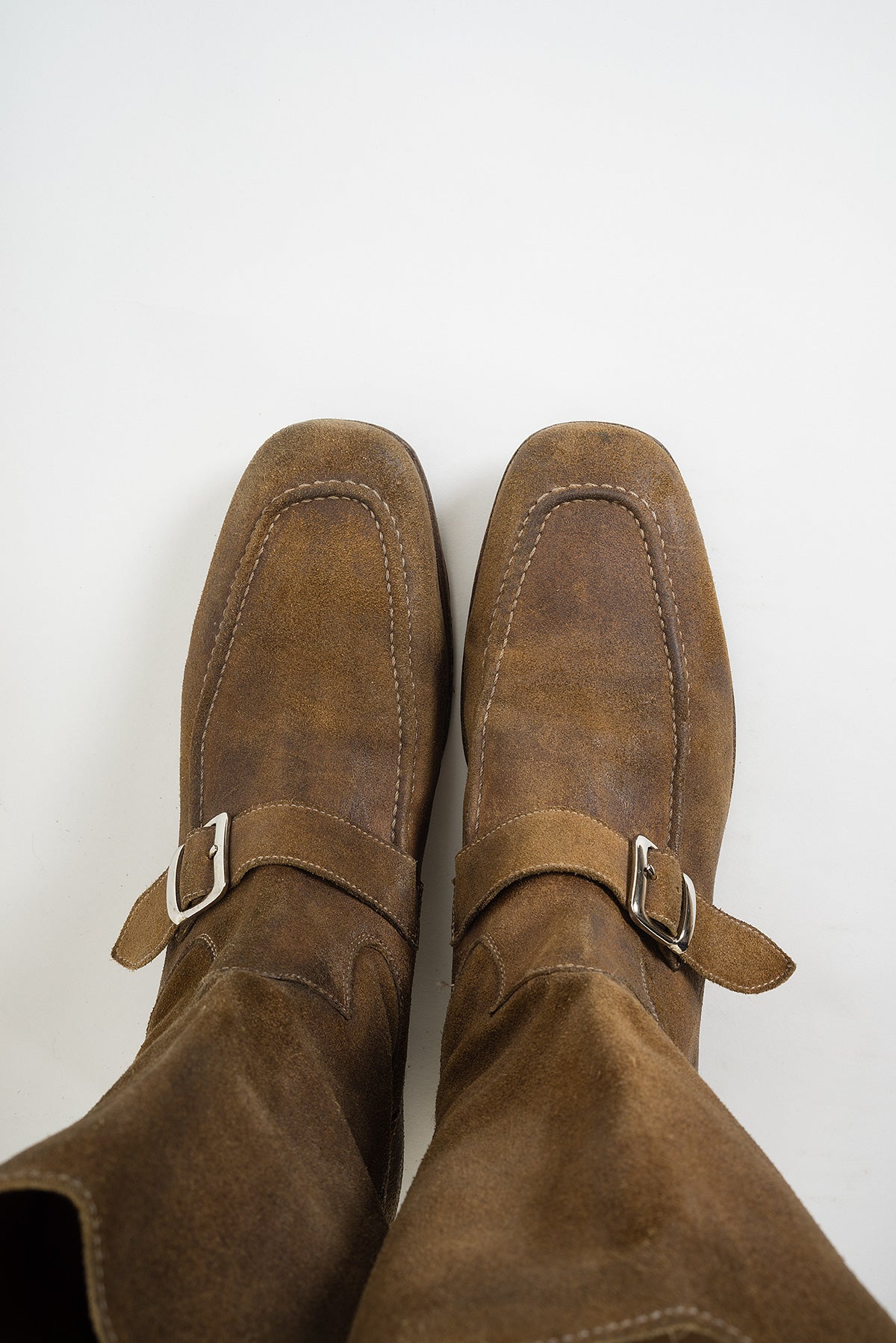 2005 A/W BUCKLE BOOTS IN AGED REVERESED LEATHER