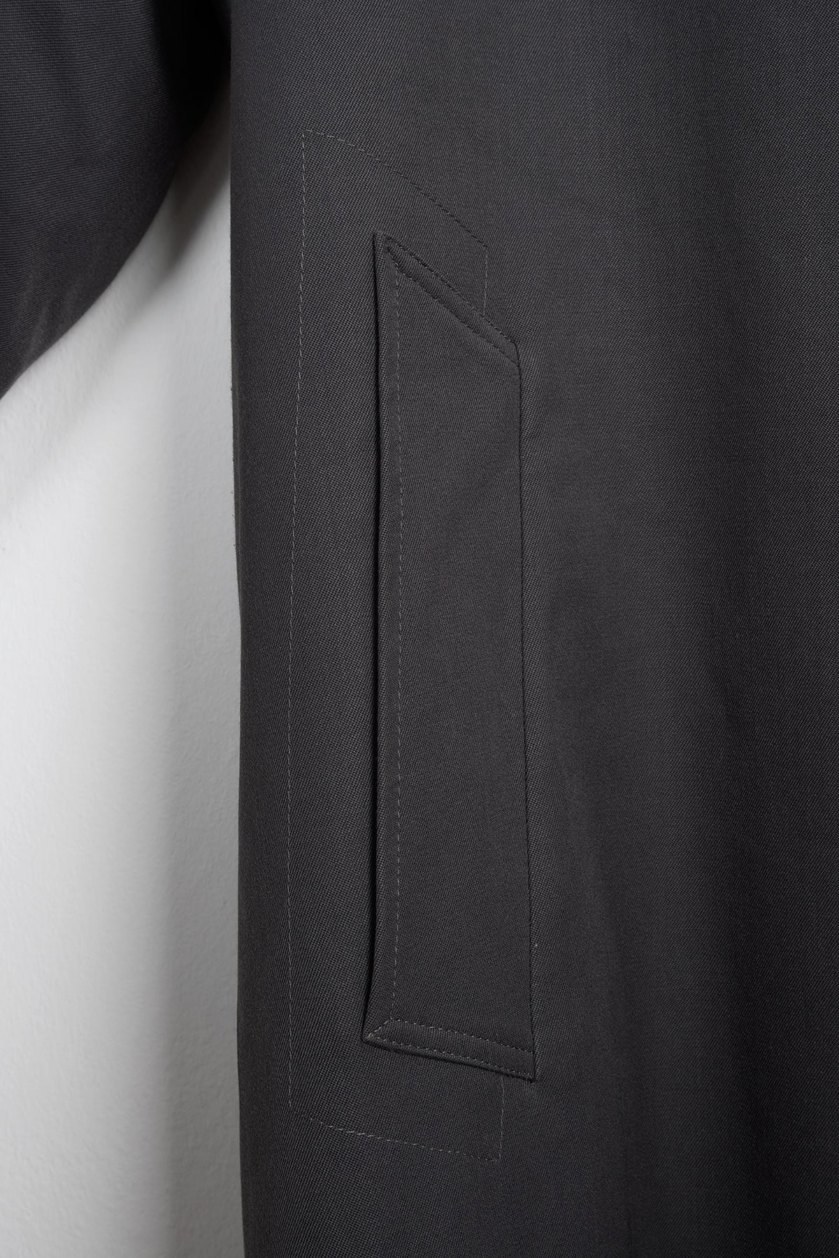 2003 A/W RAINCOAT WITH DETACHABLE SHERPA LINING
