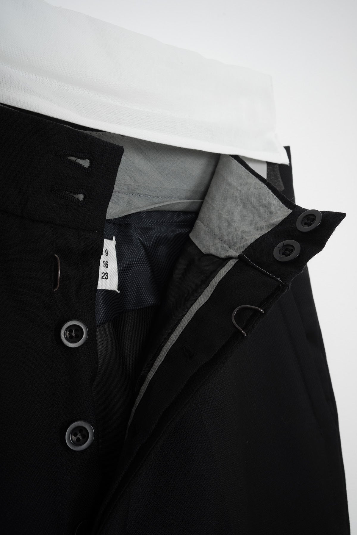 2002 A/W WIDE CUT BLACK ANATOMIC WOOL TROUSERS