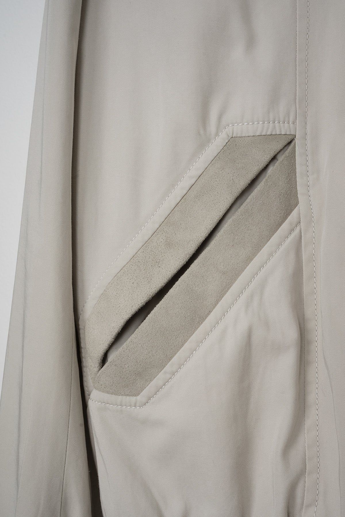 2008 S/S COTTON BOMBER JACKET WITH SUEDE INSERTS