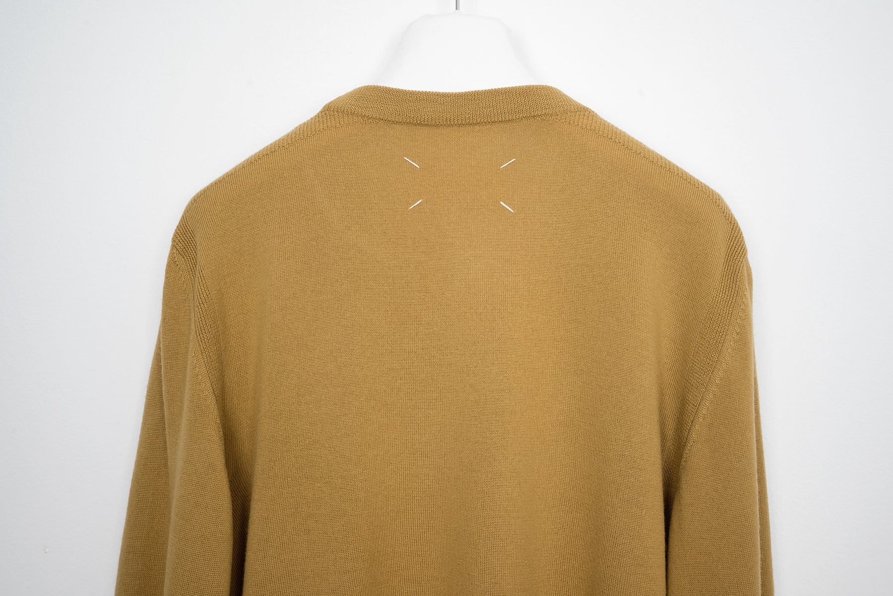 2008 A/W CREWNECK SWEATER WITH RIBBING DETAILS IN FINEST WOOL