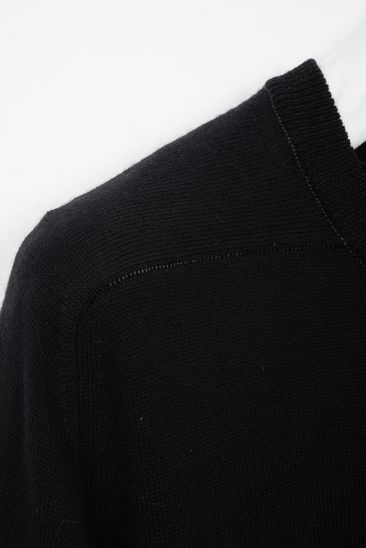 2001 A/W HAMMER SLEEVE CREWNECK WITH HAND-STITCHED SEAMS BY MISS DEANNA