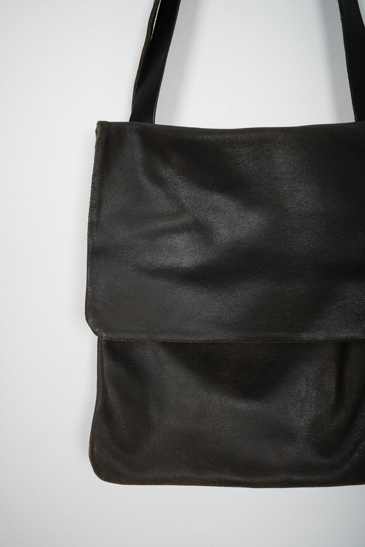 1999 A/W FLAT RAW LEATHER BAG